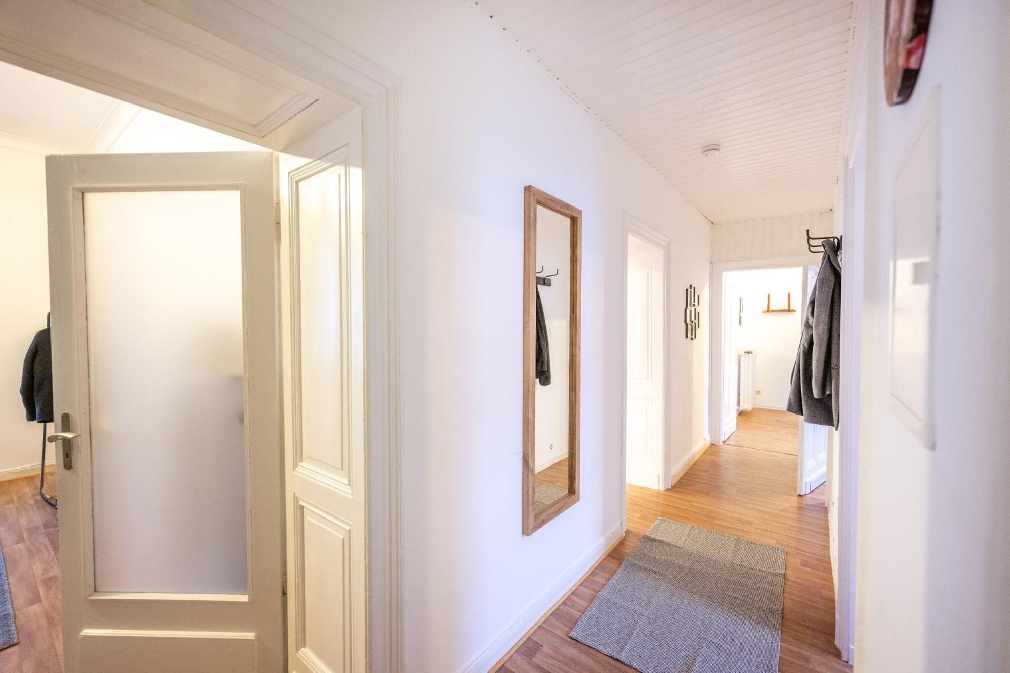 Suedstadt-Oase 1 Komfort Mit 2 Sz Und Balkon Koblenz  Ngoại thất bức ảnh