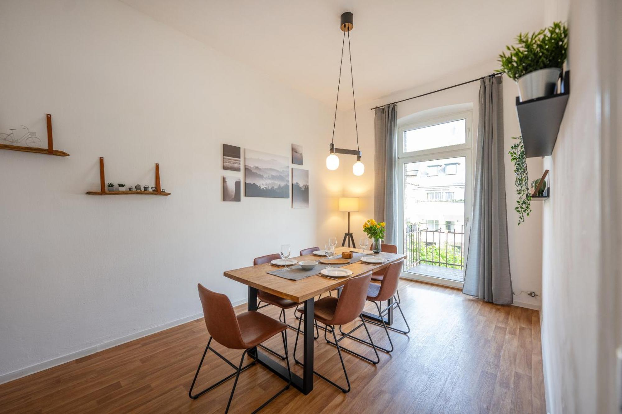 Suedstadt-Oase 1 Komfort Mit 2 Sz Und Balkon Koblenz  Ngoại thất bức ảnh